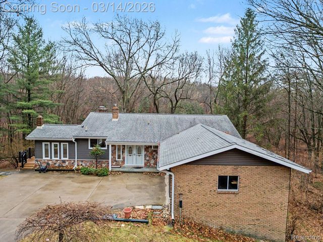 1380 Kent Road, Brandon Charter Township, MI 48462