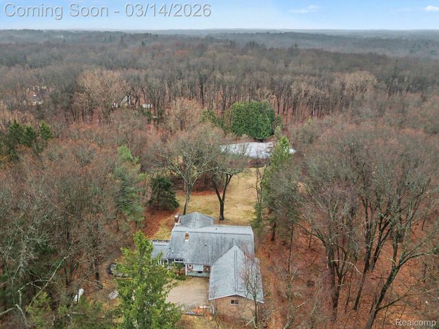 1380 Kent Road, Brandon Charter Township, MI 48462