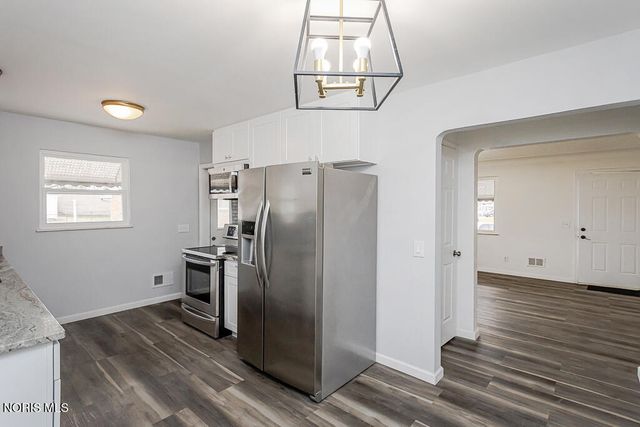 5542 Ashdale Court, Toledo, OH 43612