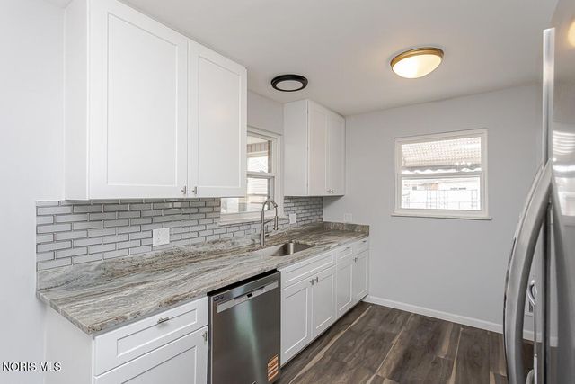 5542 Ashdale Court, Toledo, OH 43612