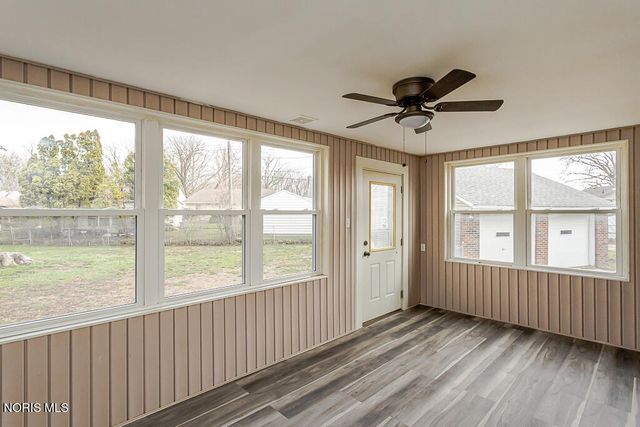 5542 Ashdale Court, Toledo, OH 43612