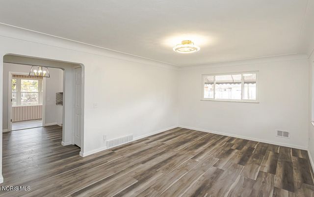 5542 Ashdale Court, Toledo, OH 43612