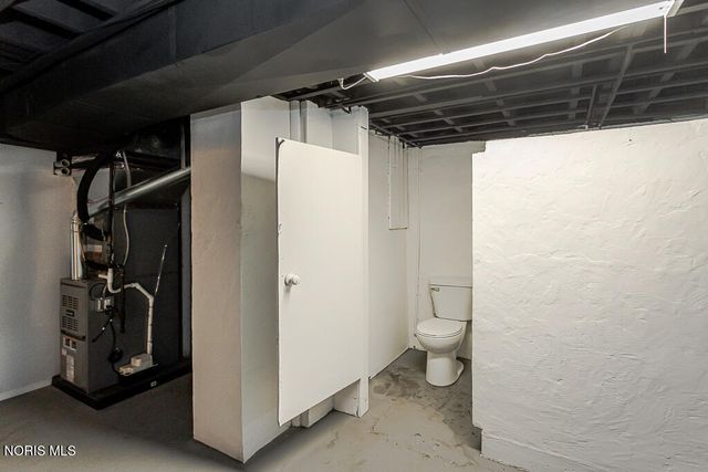 5542 Ashdale Court, Toledo, OH 43612