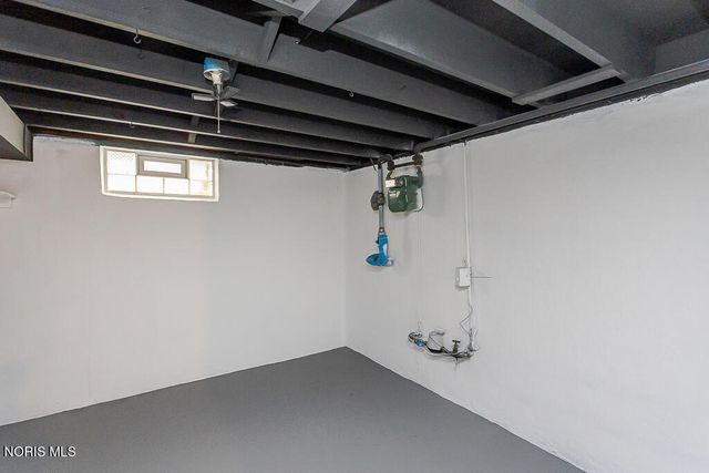 5542 Ashdale Court, Toledo, OH 43612