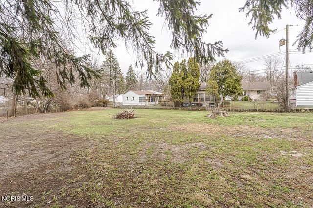 5542 Ashdale Court, Toledo, OH 43612