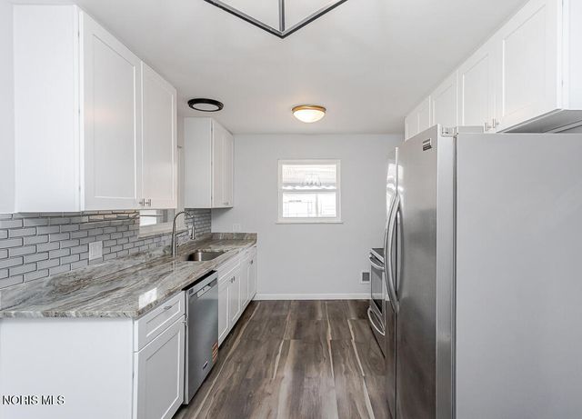 5542 Ashdale Court, Toledo, OH 43612