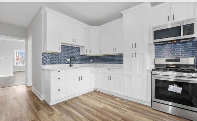 957 N CENTRAL PARK Avenue 2, Chicago, IL 60651