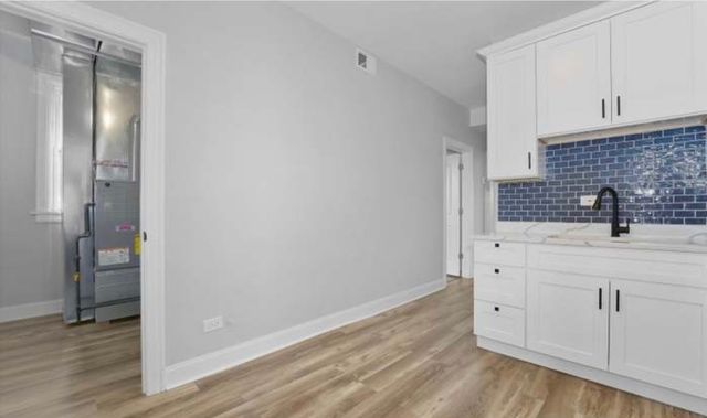 957 N CENTRAL PARK Avenue 2, Chicago, IL 60651