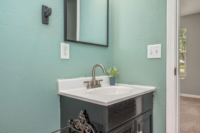 91 North Street, Defuniak Springs, FL 32433