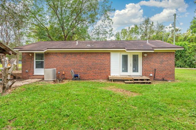 91 North Street, Defuniak Springs, FL 32433