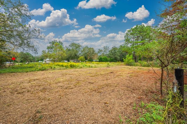 91 North Street, Defuniak Springs, FL 32433