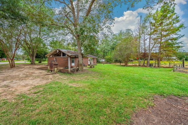 91 North Street, Defuniak Springs, FL 32433