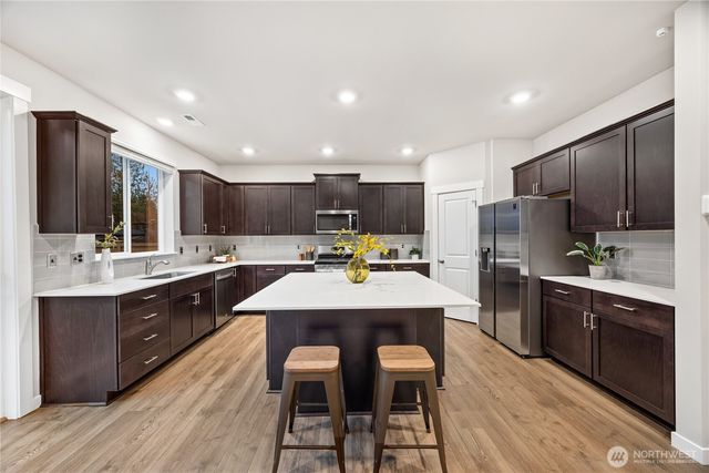 15266 198th AVE Ct E, Bonney Lake, WA 98391