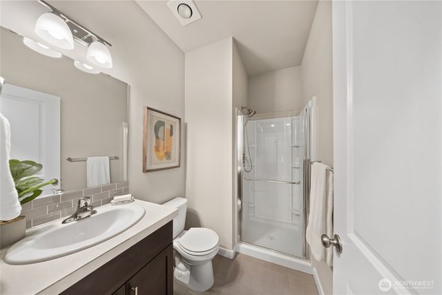 15266 198th AVE Ct E, Bonney Lake, WA 98391