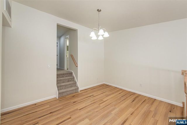 7 Summit, Clinton Town, NJ 08801