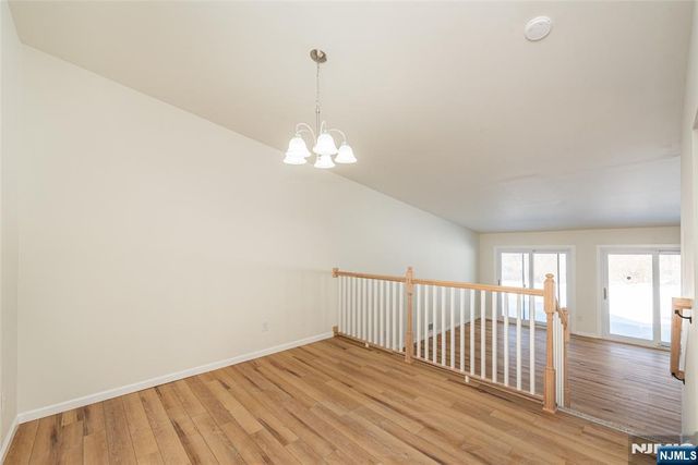 7 Summit, Clinton Town, NJ 08801