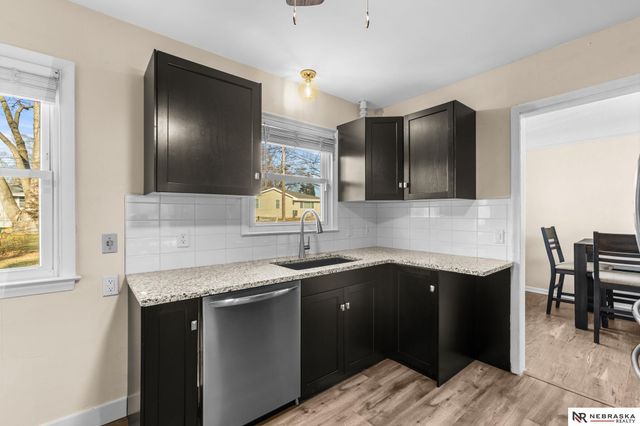 7302 Grover Street, Omaha, NE 68124