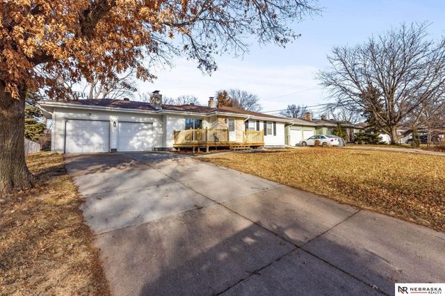 7302 Grover Street, Omaha, NE 68124