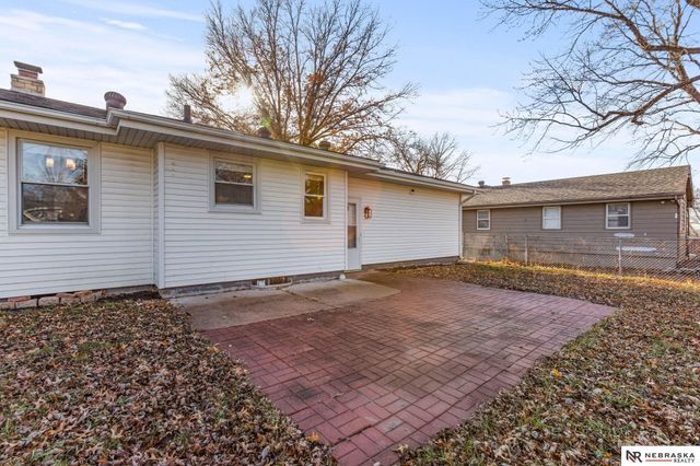 7302 Grover Street, Omaha, NE 68124