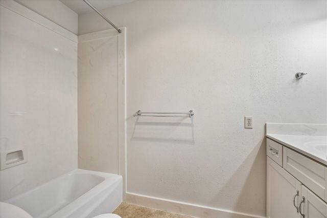2065 Winrock Boulevard 55, Houston, TX 77057