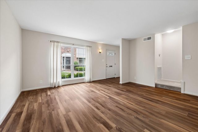 2065 Winrock Boulevard 55, Houston, TX 77057