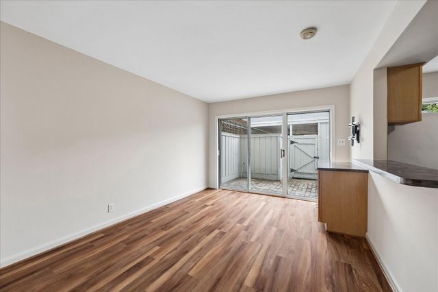 2065 Winrock Boulevard 55, Houston, TX 77057