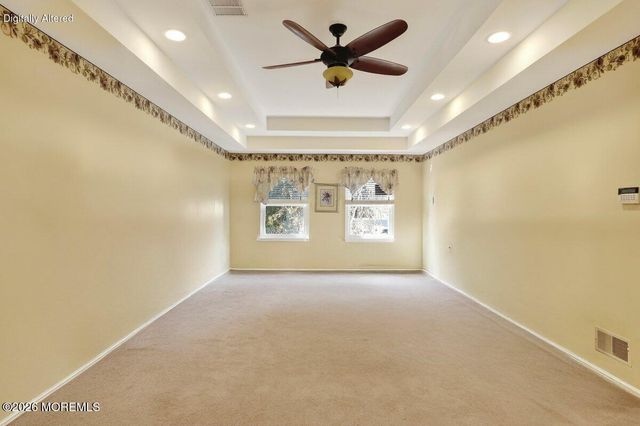 6 Kimberly Court, Manalapan, NJ 07726