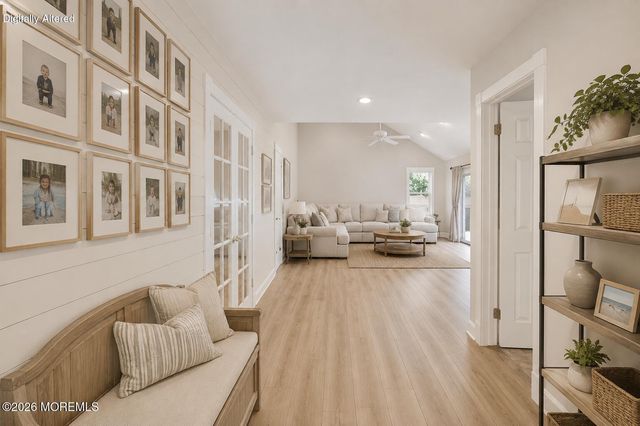 6 Kimberly Court, Manalapan, NJ 07726