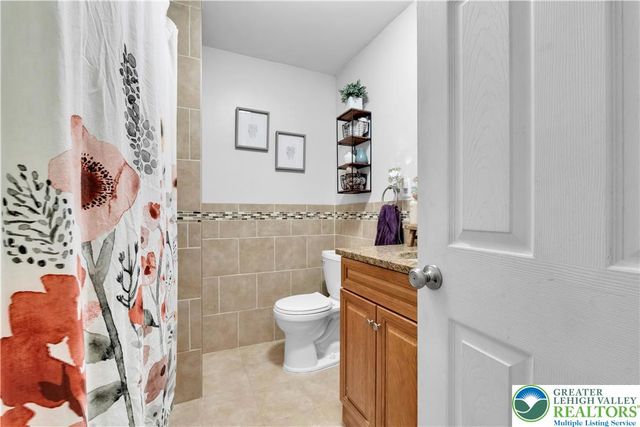 4420 Bayard Street, Easton, PA 18045