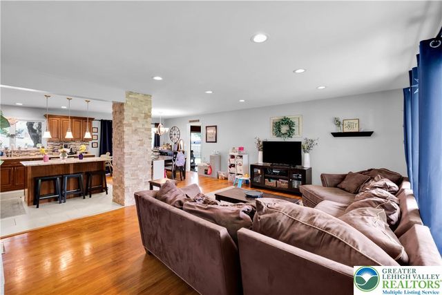 4420 Bayard Street, Easton, PA 18045