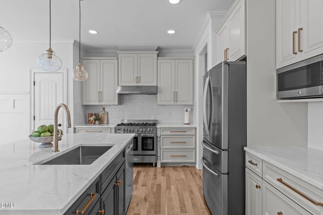 2408 Merion Creek Drive, Apex, NC 27539