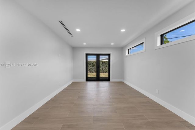 9381 SW 62nd St, Miami, FL 33173