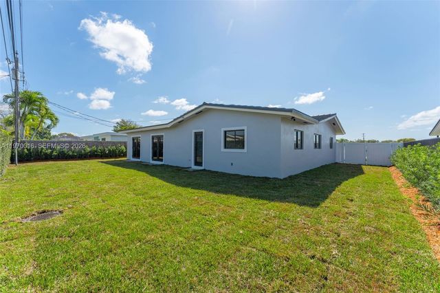 9381 SW 62nd St, Miami, FL 33173