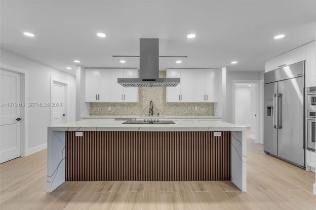 9381 SW 62nd St, Miami, FL 33173