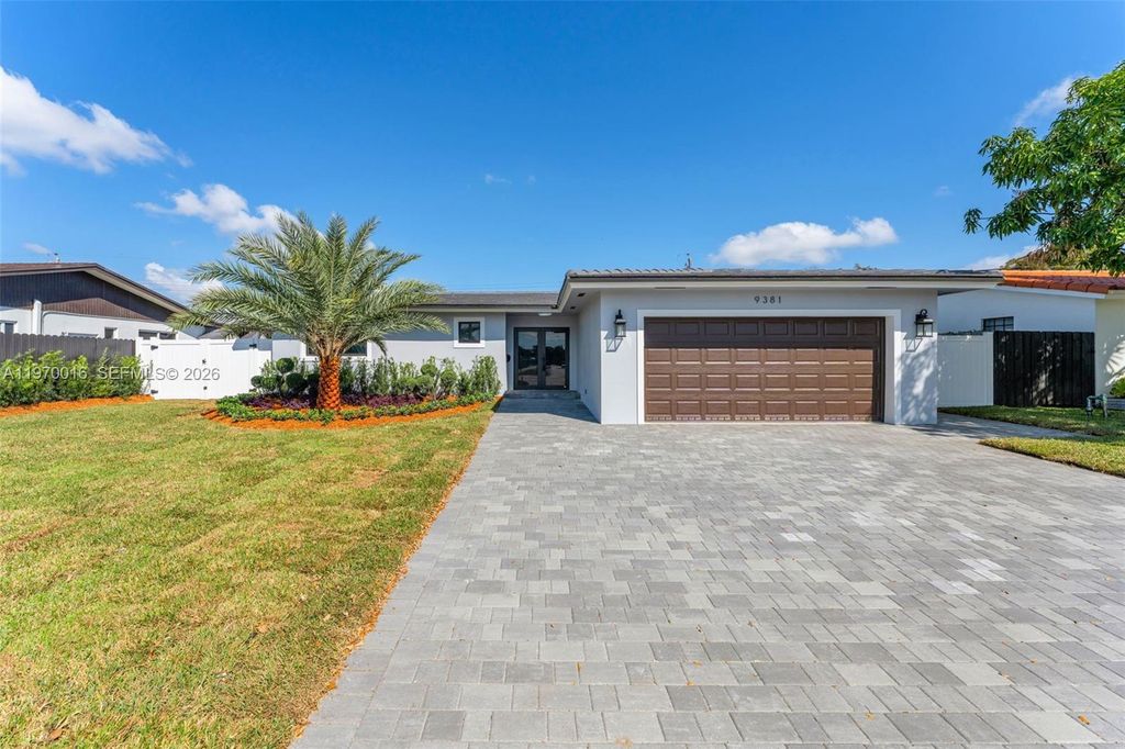 9381 SW 62nd St, Miami, FL 33173