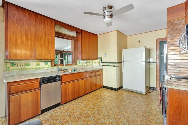 15 Berkeley Street, Arlington, MA 02474