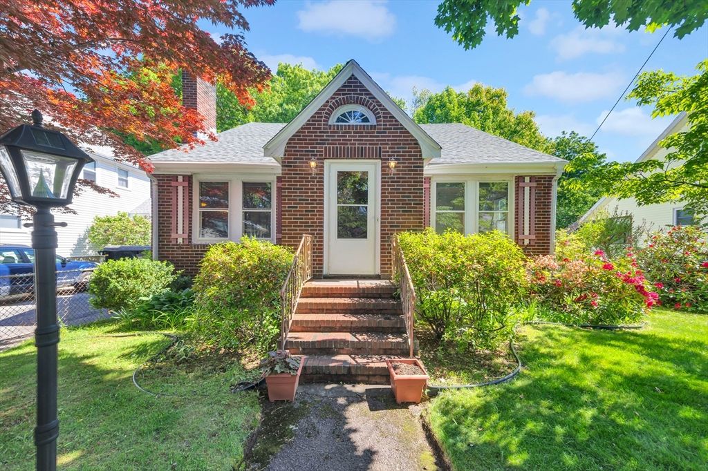 15 Berkeley Street, Arlington, MA 02474