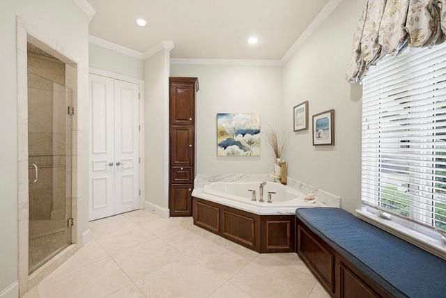 6008 Laurel Valley Court, Fort Worth, TX 76132