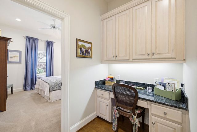 6008 Laurel Valley Court, Fort Worth, TX 76132