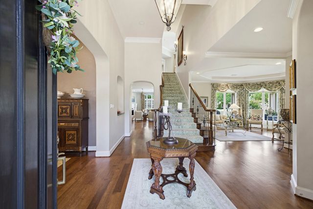 6008 Laurel Valley Court, Fort Worth, TX 76132