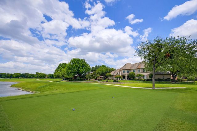 6008 Laurel Valley Court, Fort Worth, TX 76132