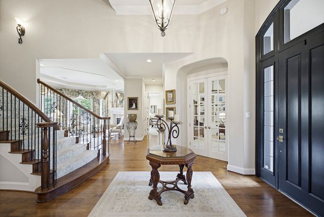 6008 Laurel Valley Court, Fort Worth, TX 76132