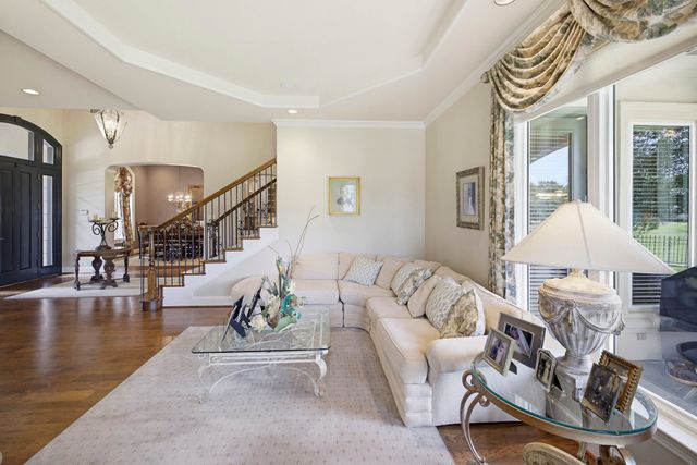 6008 Laurel Valley Court, Fort Worth, TX 76132