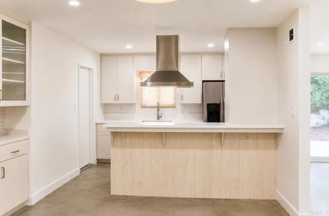1135 Myra Avenue, Chula Vista, CA 91911
