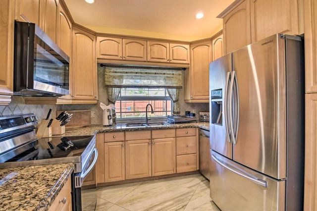 531 SW 167th Terrace, Weston, FL 33326