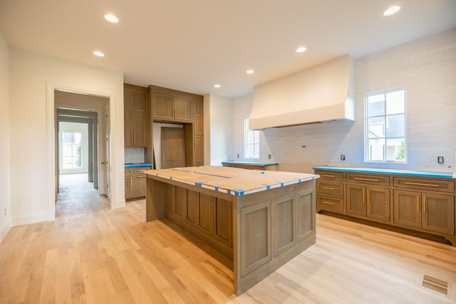 6033 Frazier Park Ln, Brentwood, TN 37027