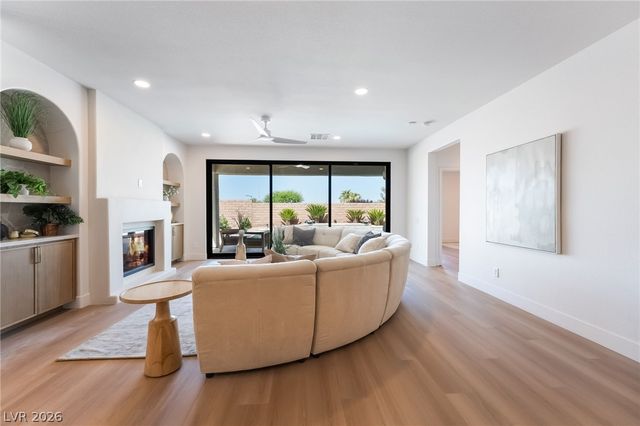 3434 Midnight Moon Street, Las Vegas, NV 89135