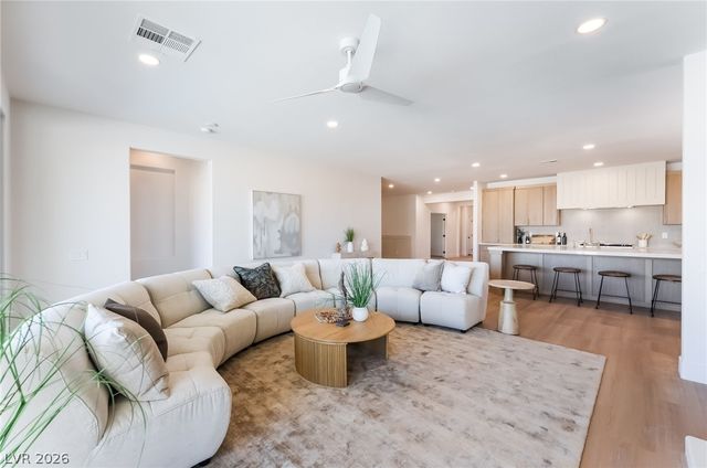 3434 Midnight Moon Street, Las Vegas, NV 89135