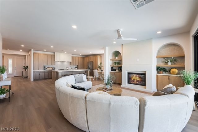 3434 Midnight Moon Street, Las Vegas, NV 89135