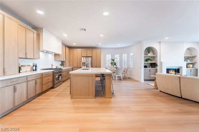 3434 Midnight Moon Street, Las Vegas, NV 89135